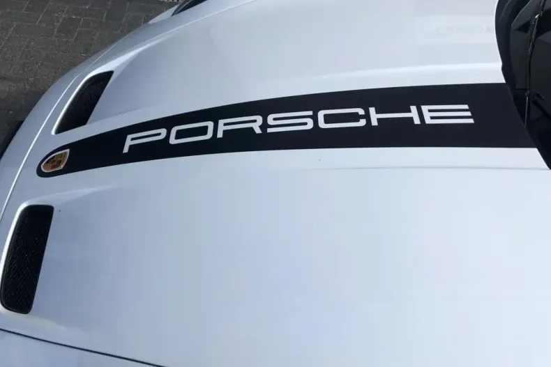 Porsche 992 din 2023 cu 5.400 km - oferta POR115928 - foto 8