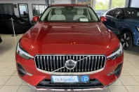 Volvo XC60 din 2023 cu 17.198 km - oferta VOL115929 - foto 3