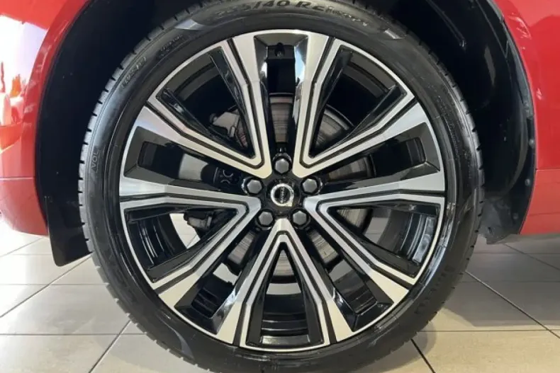 Volvo XC60 din 2023 cu 17.198 km - oferta VOL115929 - foto 32