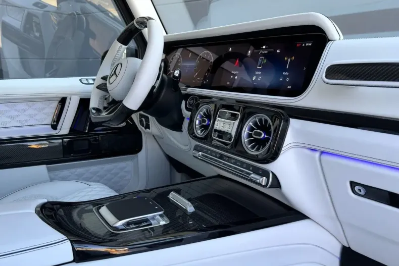 Mercedes-Benz G 63 AMG din 2024 cu 50 km - oferta MER115931 - foto 23