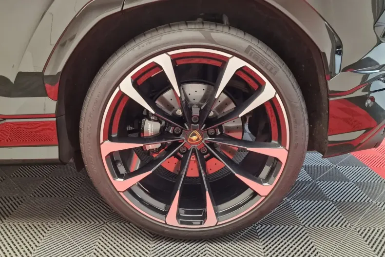 Lamborghini Urus din 2022 cu 42.800 km - oferta LAM115935 - foto 7