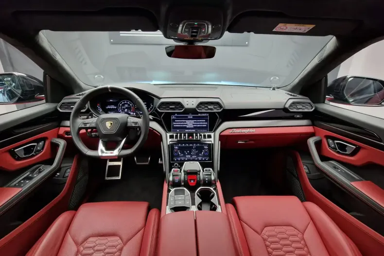 Lamborghini Urus din 2022 cu 42.800 km - oferta LAM115935 - foto 9