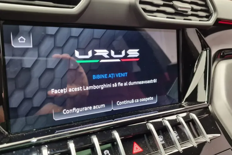 Lamborghini Urus din 2022 cu 42.800 km - oferta LAM115935 - foto 21