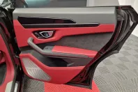 Lamborghini Urus din 2022 cu 42.800 km - oferta LAM115935 - foto 25