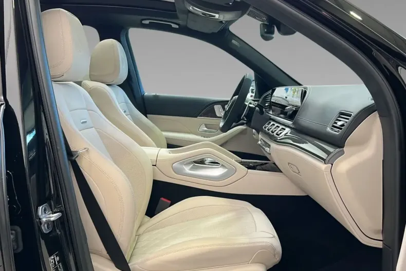 Mercedes-Benz GLE 63 AMG din 2023 cu 4.900 km - oferta MER115937 - foto 6