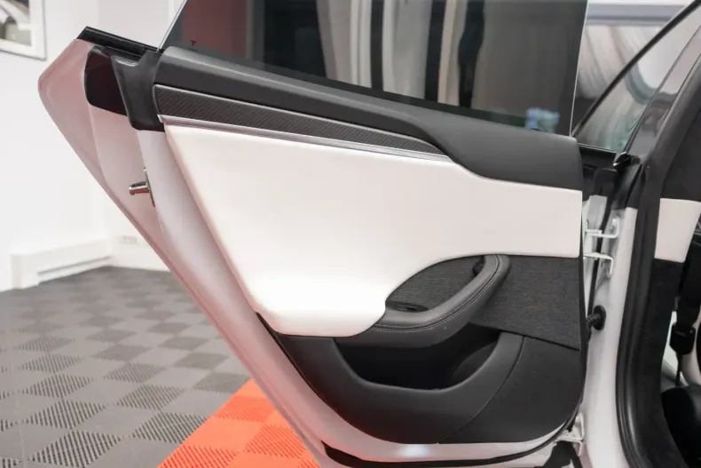 Tesla Model S din 2023 cu 68.500 km - oferta TES115940 - foto 22