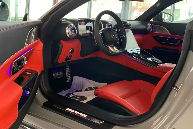 Mercedes-Benz AMG GT din 2024 cu 50 km - oferta MER115951 - foto 7