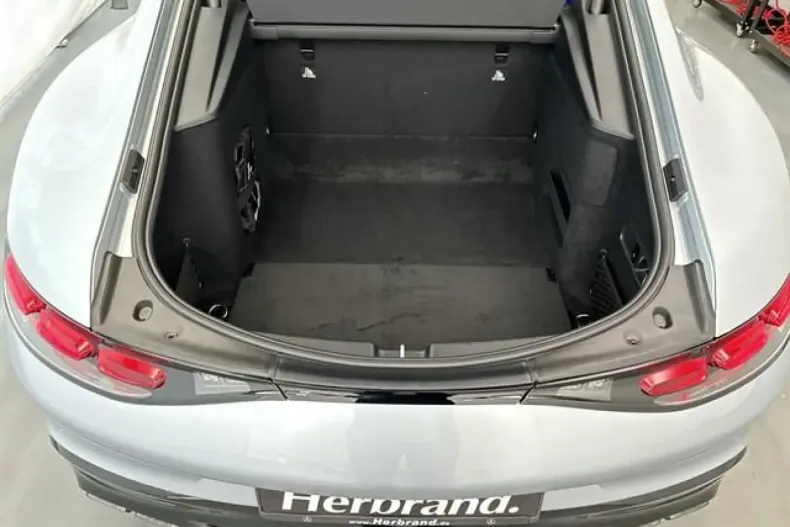 Mercedes-Benz AMG GT din 2024 cu 1.980 km - oferta MER115952 - foto 6