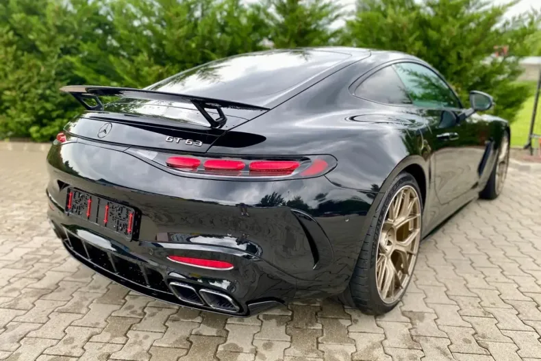 Mercedes-Benz AMG GT din 2024 cu 4.000 km - oferta MER115953 - foto 6