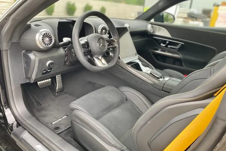 Mercedes-Benz AMG GT din 2024 cu 4.000 km - oferta MER115953 - foto 13