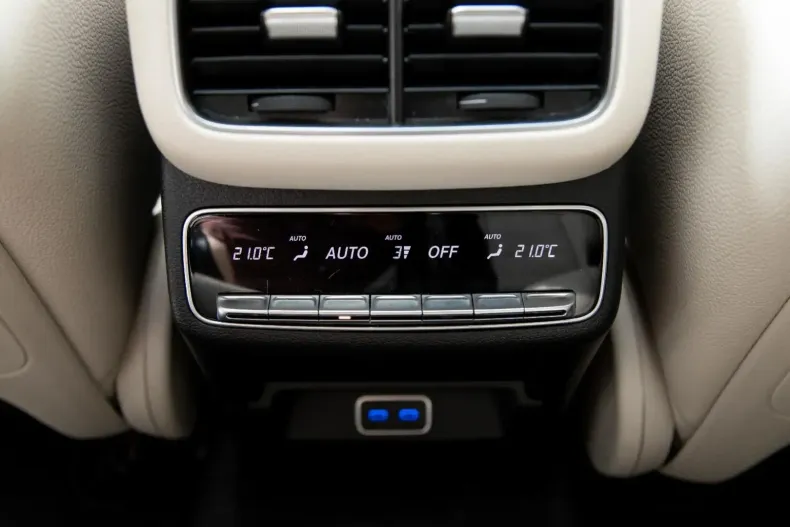 Mercedes-Benz GLS 450 din 2024 cu 15.000 km - oferta MER115954 - foto 27