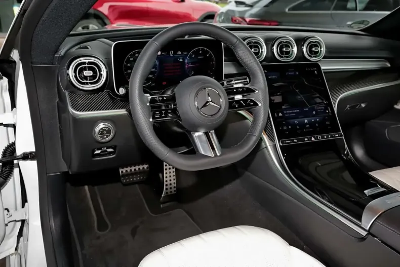 Mercedes-Benz CLE 220 din 2023 cu 22.600 km - oferta MER115960 - foto 5