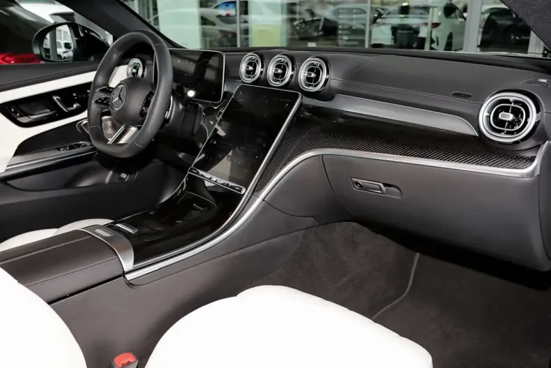 Mercedes-Benz CLE 220 din 2023 cu 22.600 km - oferta MER115960 - foto 6