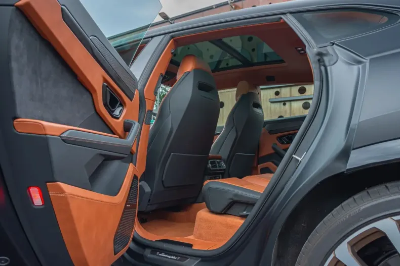 Lamborghini Urus din 2023 cu 39.568 km - oferta LAM115961 - foto 14