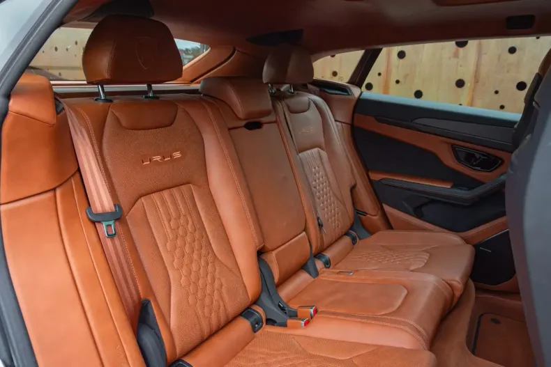 Lamborghini Urus din 2023 cu 39.568 km - oferta LAM115961 - foto 30