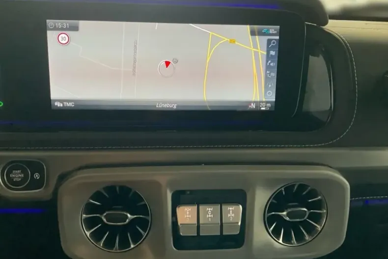 Mercedes-Benz G 63 AMG din 2024 cu 4.900 km - oferta MER115963 - foto 8