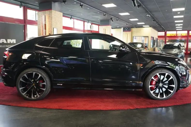 Lamborghini Urus din 2024 cu 50 km - oferta LAM115964 - foto 3