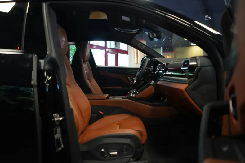 Lamborghini Urus din 2024 cu 50 km - oferta LAM115964 - foto 13