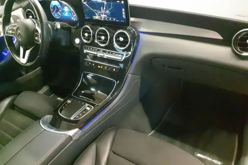 Mercedes-Benz GLC 300 din 2021 cu 66.423 km - oferta MER115966 - foto 6