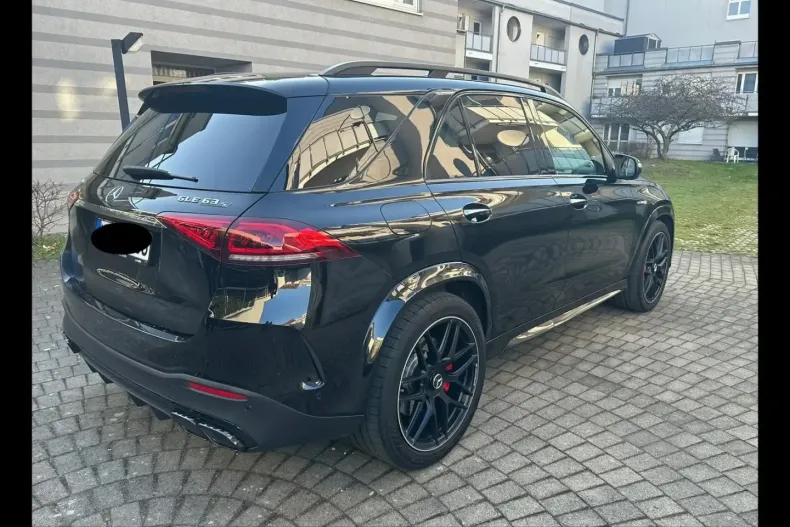 Mercedes-Benz GLE 63 AMG din 2022 cu 15.000 km - oferta MER115969 - foto 4