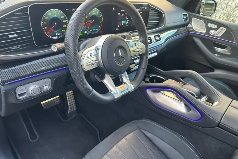 Mercedes-Benz GLE 63 AMG din 2022 cu 15.000 km - oferta MER115969 - foto 5