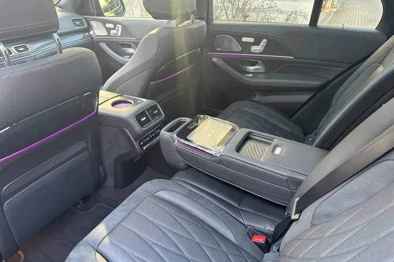 Mercedes-Benz GLE 63 AMG din 2022 cu 15.000 km - oferta MER115969 - foto 11