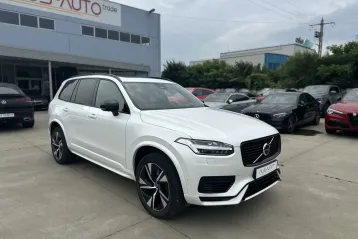 Volvo XC90 din 2023 - oferta VOL115973