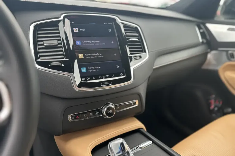 Volvo XC90 din 2023 cu 18.600 km - oferta VOL115973 - foto 12