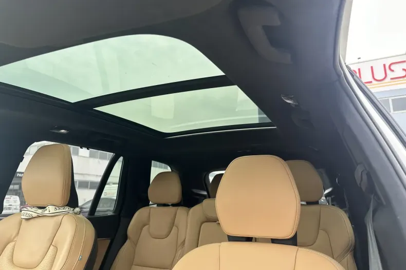 Volvo XC90 din 2023 cu 18.600 km - oferta VOL115973 - foto 23