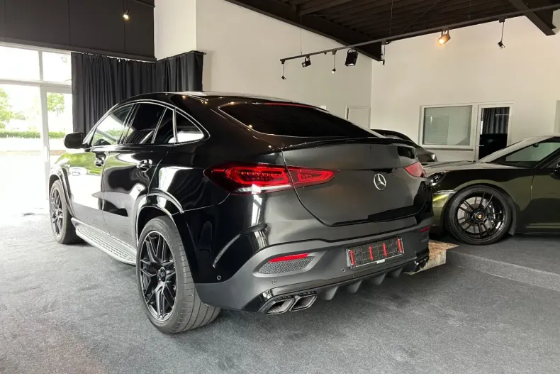 Mercedes-Benz GLE 63 AMG din 2023 cu 4.107 km - oferta MER115975 - foto 8