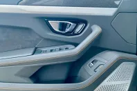 Lamborghini Urus din 2020 cu 12.100 km - oferta LAM115976 - foto 7