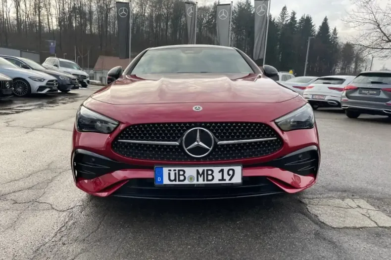 Mercedes-Benz CLE 200 din 2024 cu 9.000 km - oferta MER115978 - foto 2