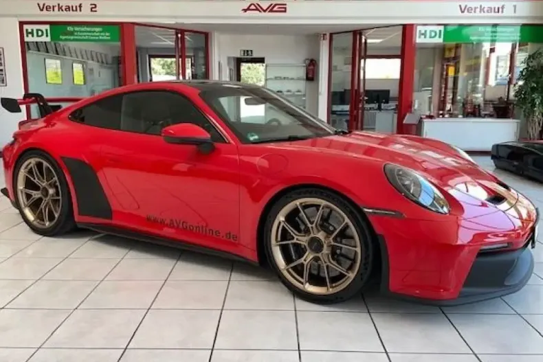 Porsche 992 din 2022 cu 8.619 km - oferta POR115980 - foto 1