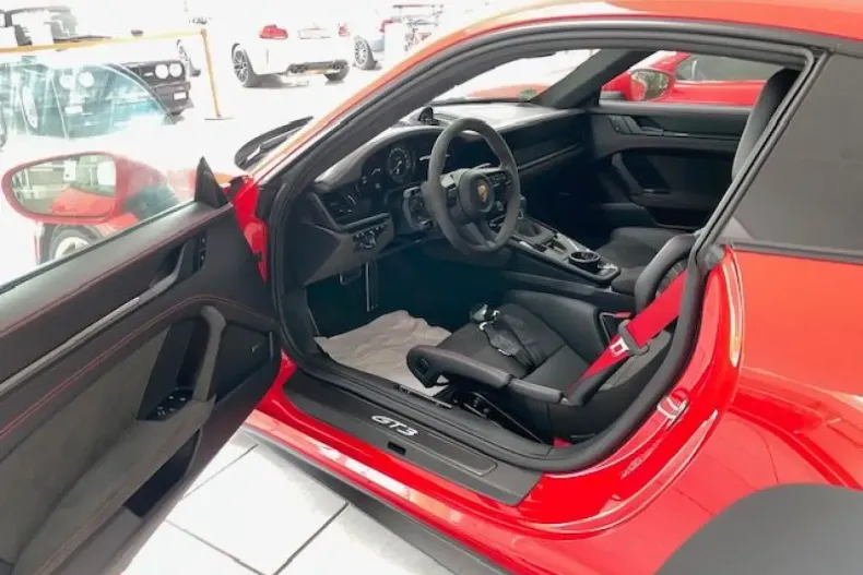 Porsche 992 din 2022 cu 8.619 km - oferta POR115980 - foto 11