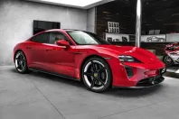 Porsche Taycan din 2020 cu 31.500 km - oferta POR115988 - foto 4