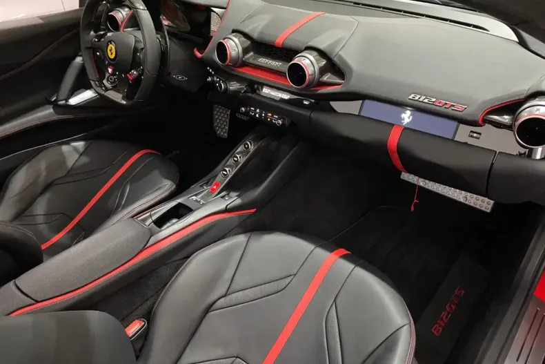 Ferrari 812 din 2023 cu 4.990 km - oferta FER115990 - foto 10