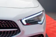 Mercedes-Benz CLA 180 din 2022 cu 14.982 km - oferta MER115991 - foto 2