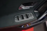 Mercedes-Benz CLA 180 din 2022 cu 14.982 km - oferta MER115991 - foto 11