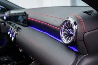 Mercedes-Benz CLA 180 din 2022 cu 14.982 km - oferta MER115991 - foto 27