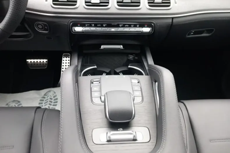 Mercedes-Benz GLE 450 din 2024 cu 10.000 km - oferta MER115992 - foto 14