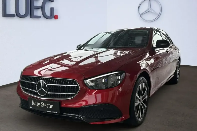 Mercedes-Benz E 300 din 2020 cu 27.505 km - oferta MER115995 - foto 1