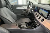 Mercedes-Benz E 300 din 2020 cu 27.505 km - oferta MER115995 - foto 8