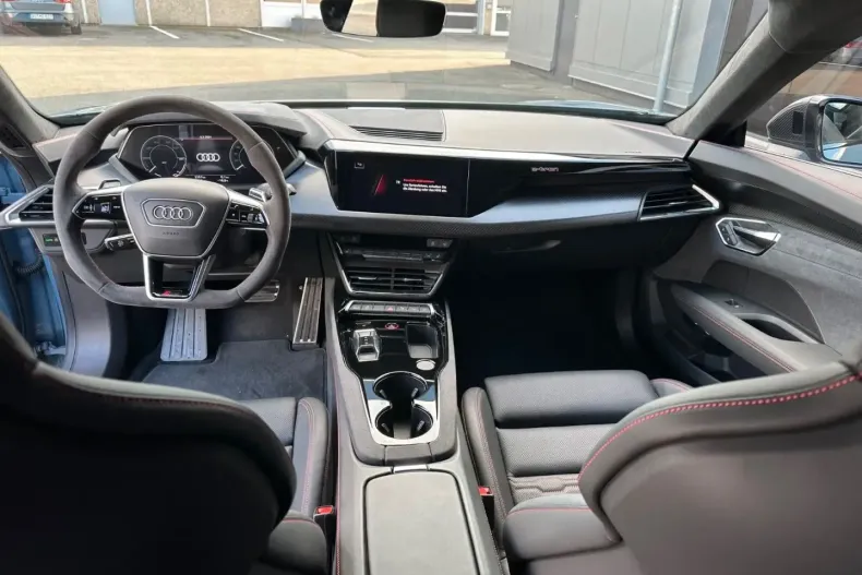 Audi RS e-tron GT din 2021 cu 5.100 km - oferta AUD115998 - foto 11
