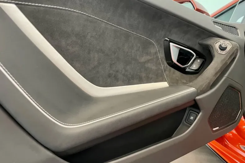 Lamborghini Huracán din 2023 cu 11.495 km - oferta LAM116003 - foto 13