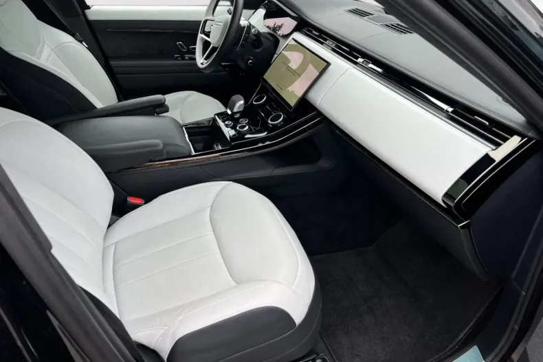 Land Rover Range Rover Sport din 2023 cu 45.500 km - oferta LAN116012 - foto 11