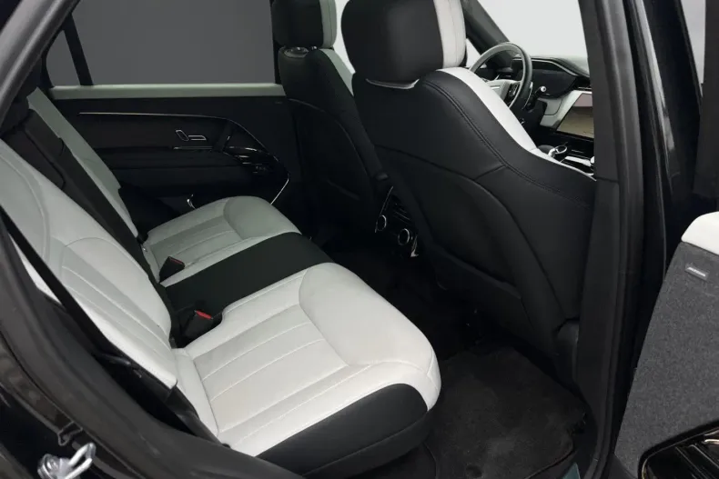 Land Rover Range Rover Sport din 2023 cu 45.500 km - oferta LAN116012 - foto 13