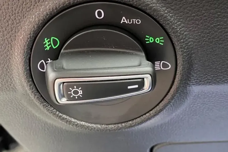 Volkswagen T-Roc din 2021 cu 28.959 km - oferta VOL116014 - foto 20