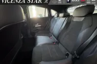 Mercedes-Benz GLA 200 din 2023 cu 28.497 km - oferta MER116022 - foto 8