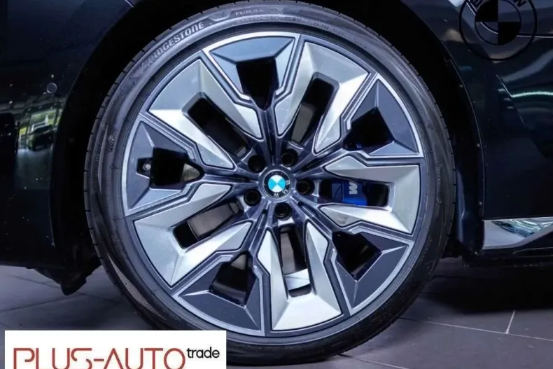 BMW M760 din 2023 cu 2.500 km - oferta BMW116024 - foto 12