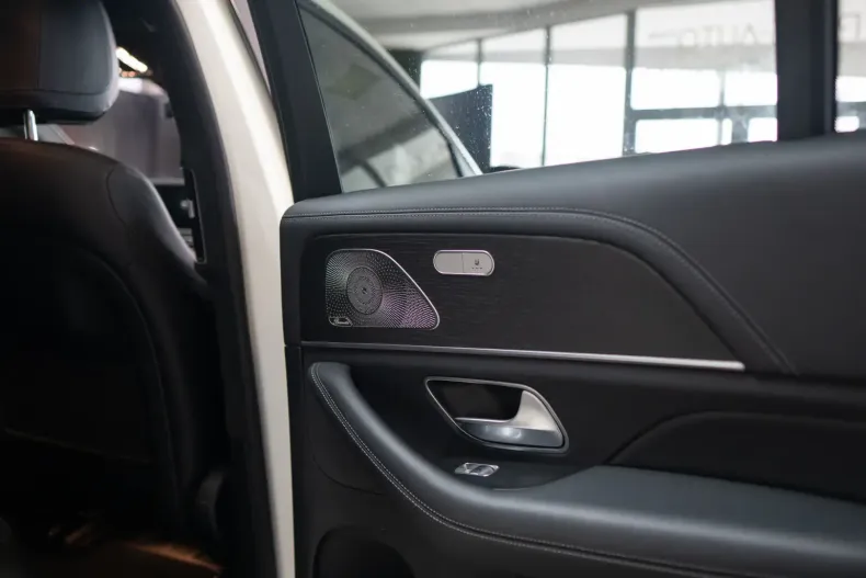 Mercedes-Benz GLE 63 AMG din 2023 cu 50.000 km - oferta MER116025 - foto 23